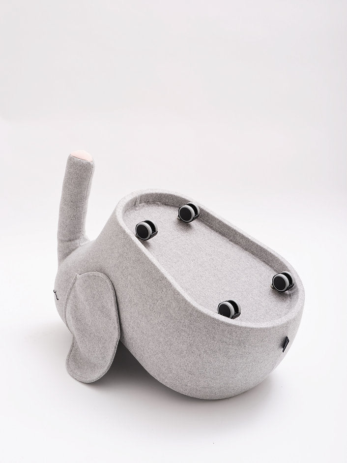 Roll-Elefant